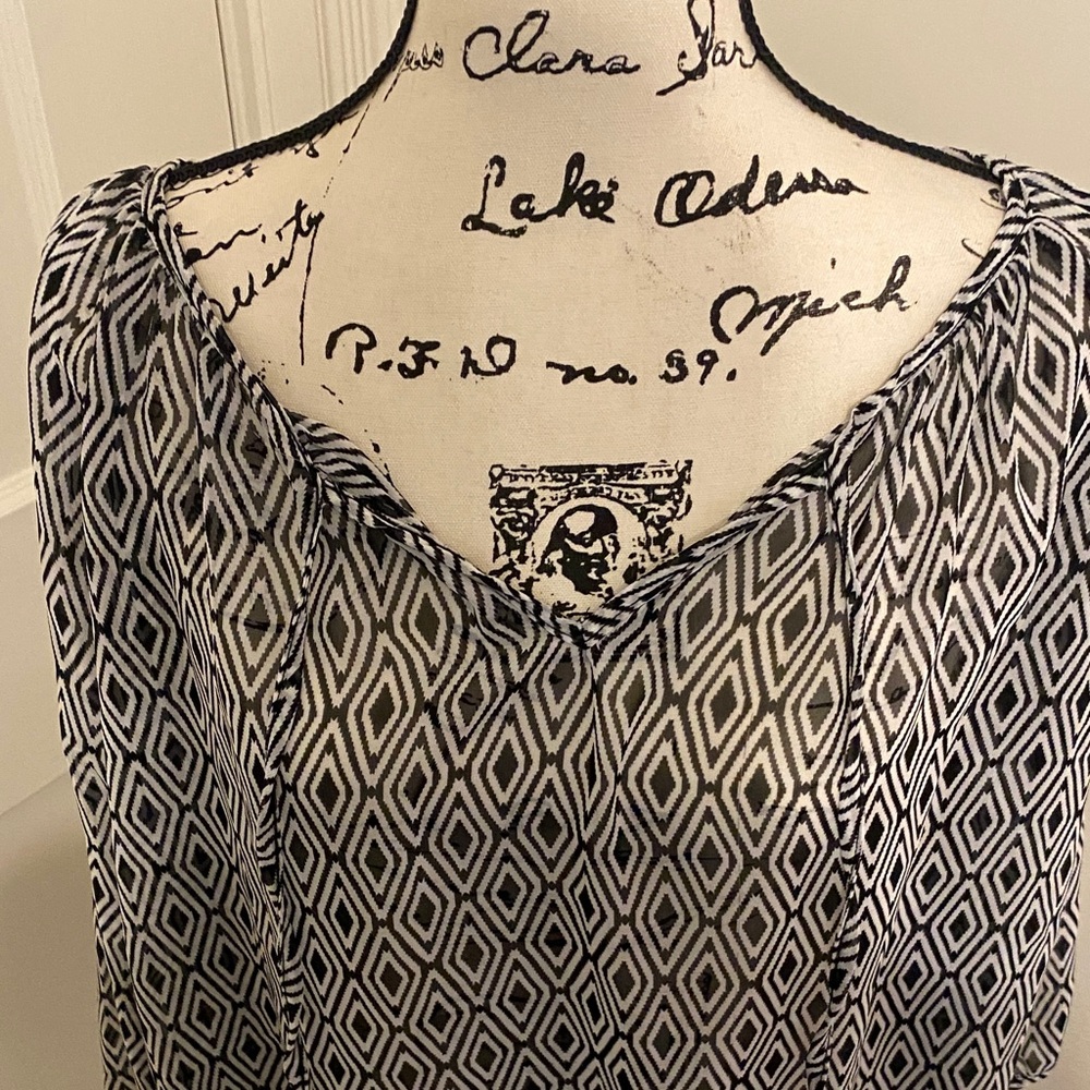 Olivia Moon Black and White Diamond Pattern Blouse - Picture 3 of 5